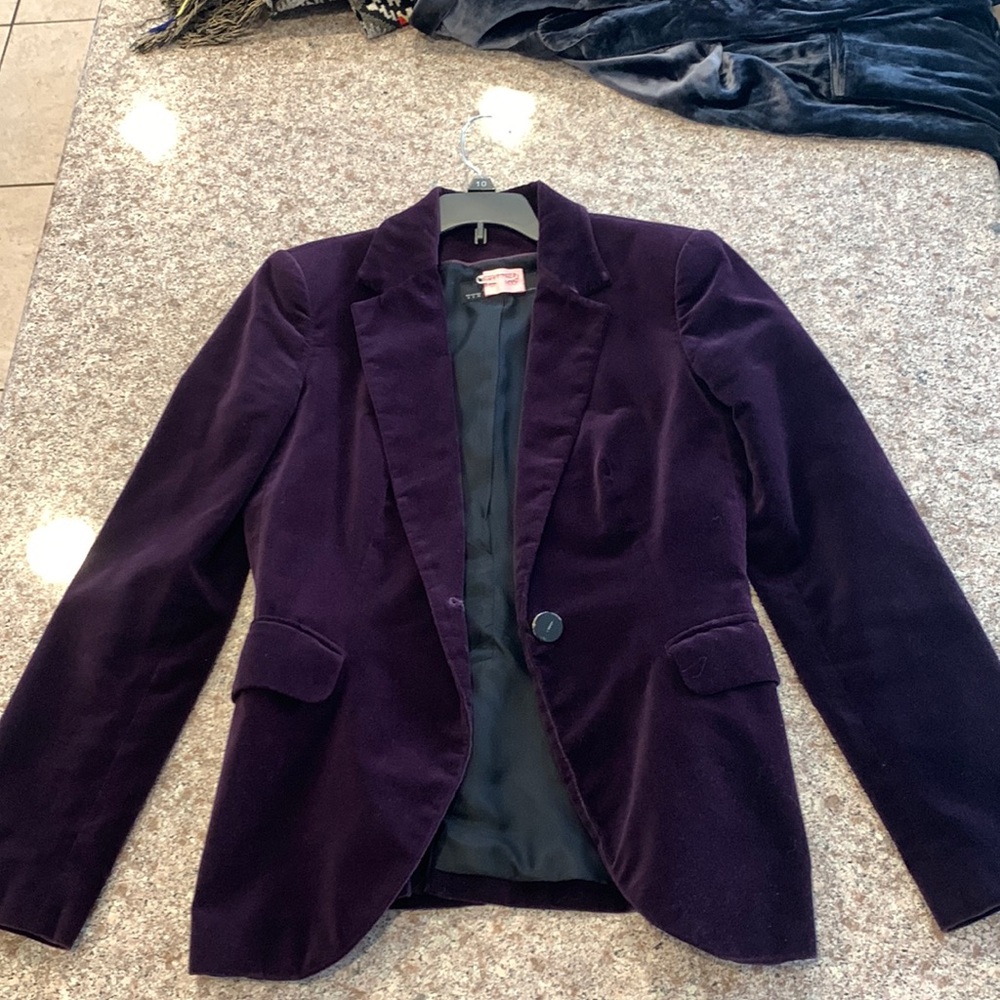Zara blazer size small
